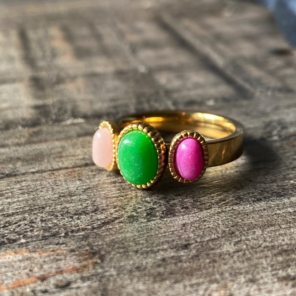 NEW Gold Ring With Multicolored Stone Accents